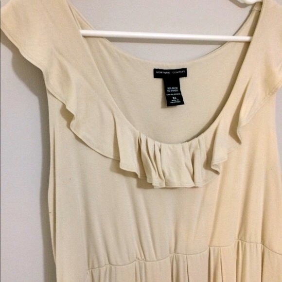 Stylish Dress with Stretch - Picture 3 of 7